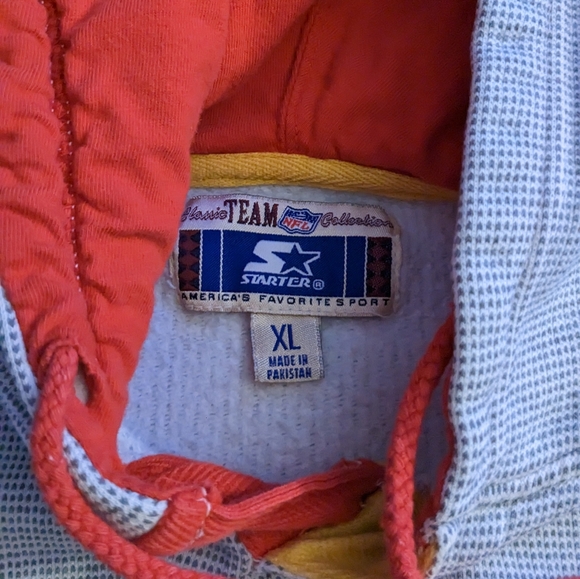 Vintage Kansas City Chief's Classic NFL Team Collection Hoodie by Starter - Picture 2 of 13